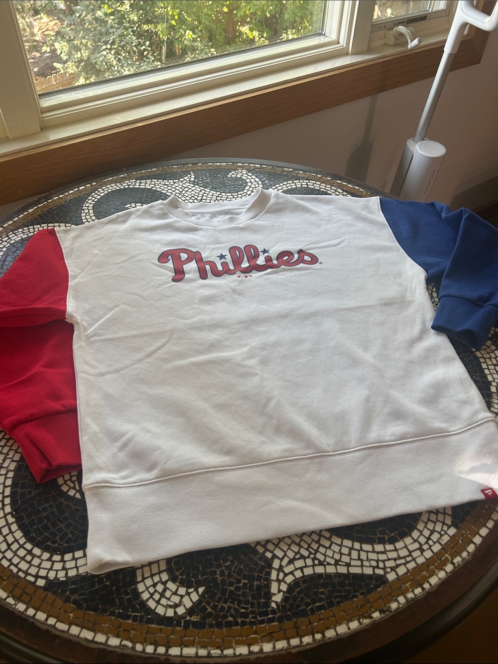 Phillies sweatshirt